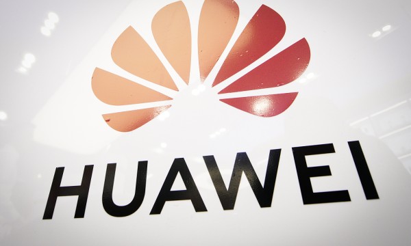 华为收购并启用波兰国家后缀域名Huawei.pl